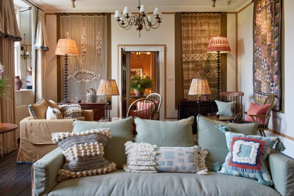 livingroom in grove