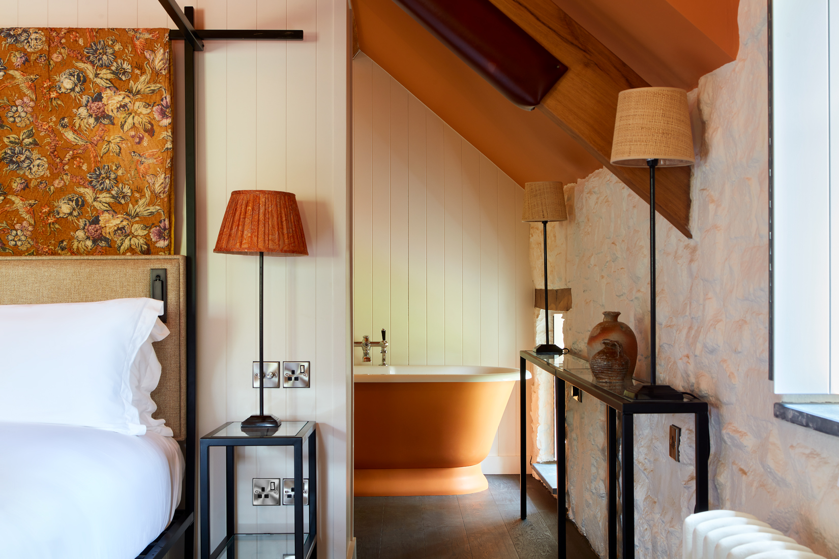 bathroom in grove