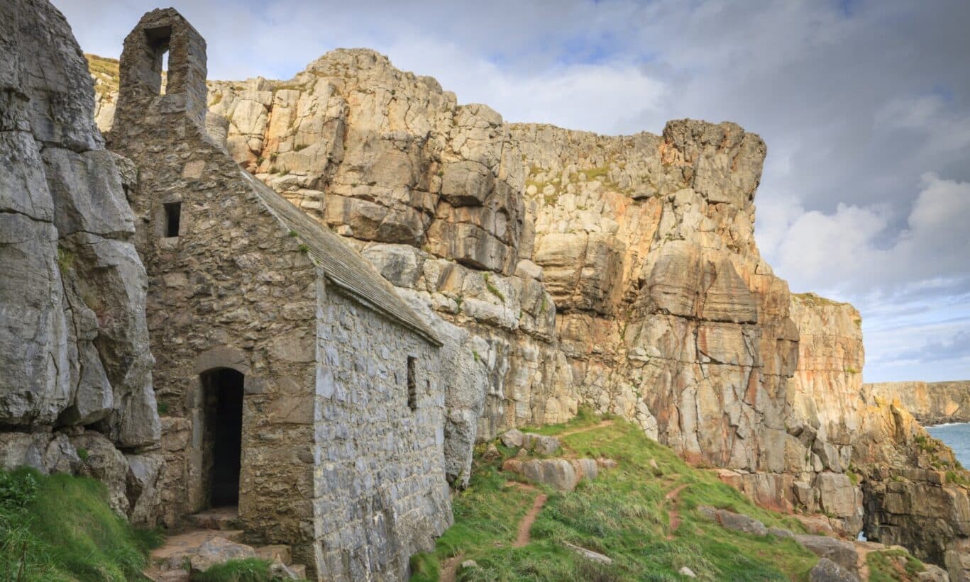 st govans chapel hills rocks