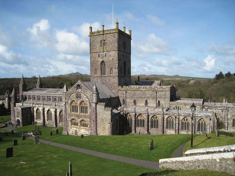 St-Davids-Cathedral-Pembrokeshire-Wales[1]