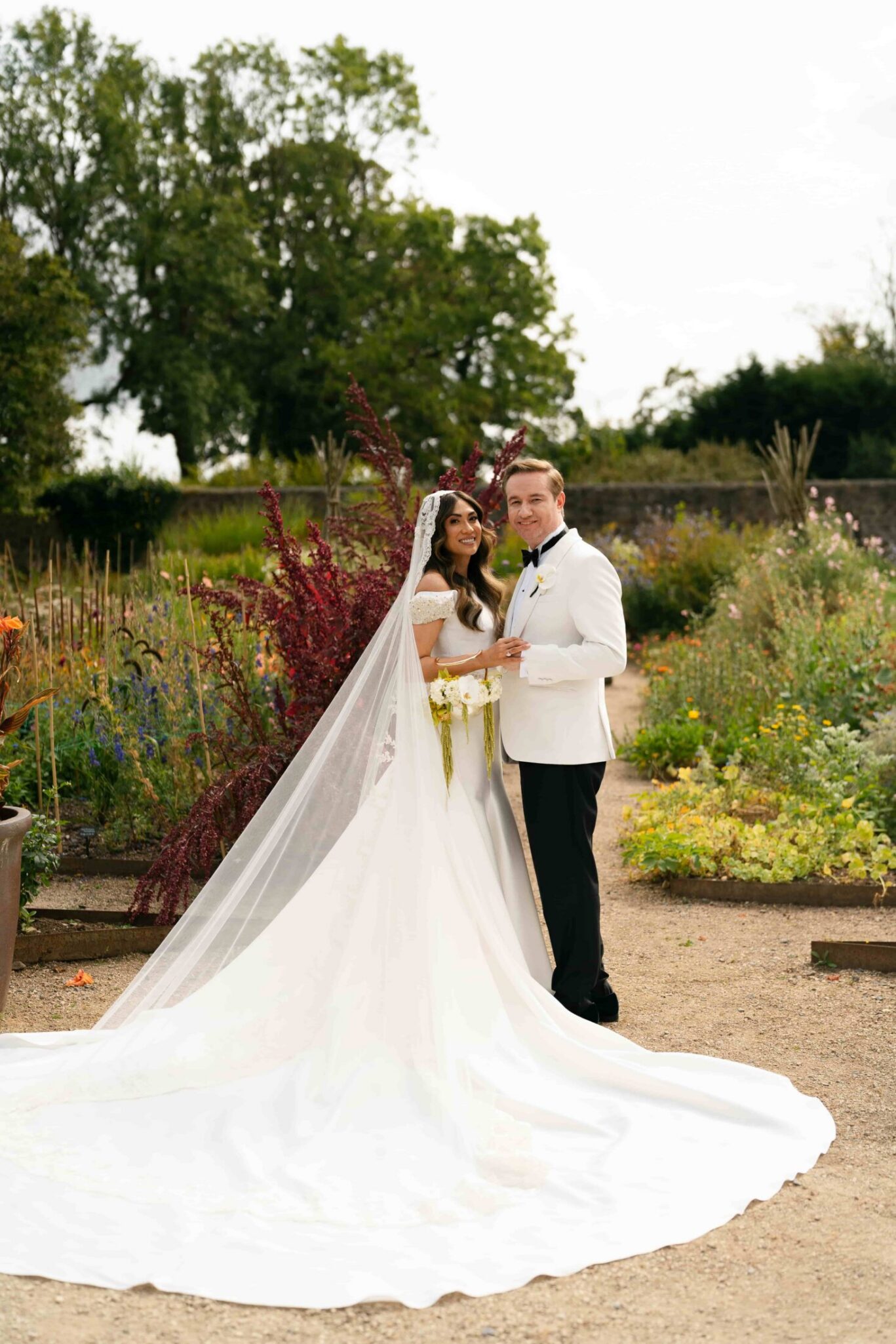Summer wedding at Grove